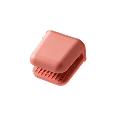 Elevate Spaces with Versatile Bakeware & Cake Tool